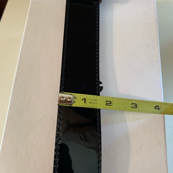 D&G Dolce and Gabbana black patent leather belt